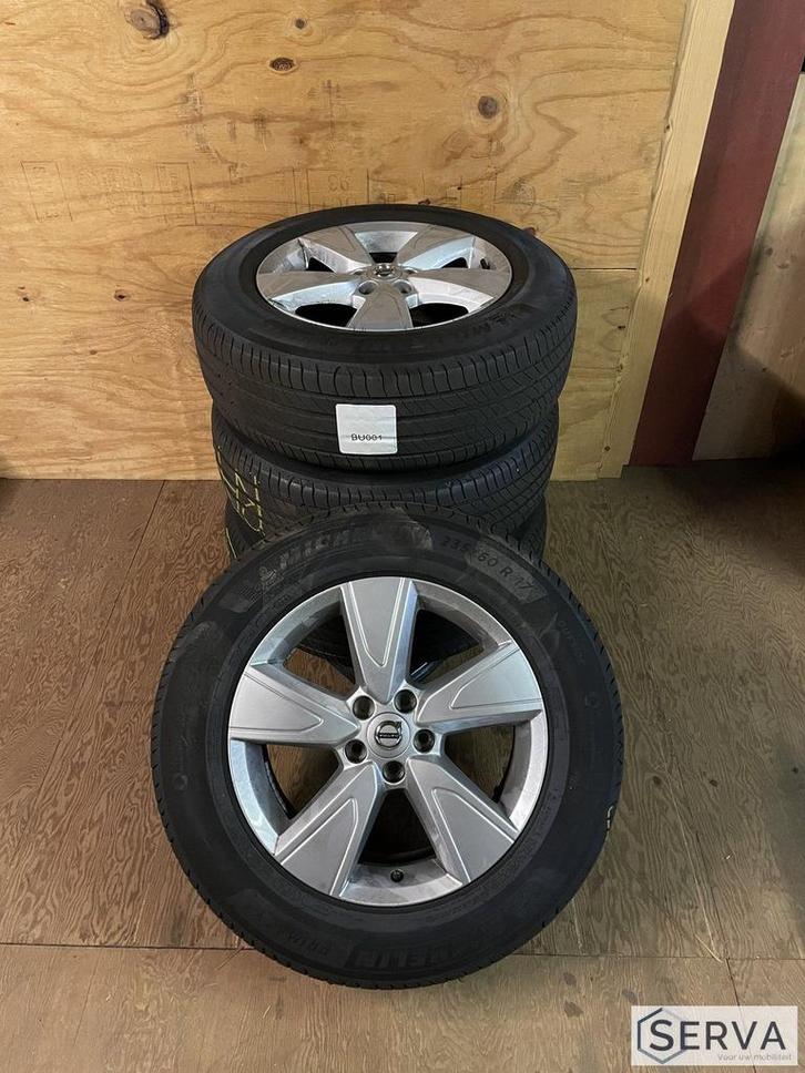 Volvo XC40 5-Spoke Silver wielen met Michelin Primacy zomerb, Auto-onderdelen, Banden en Velgen, Banden en Velgen, Zomerbanden