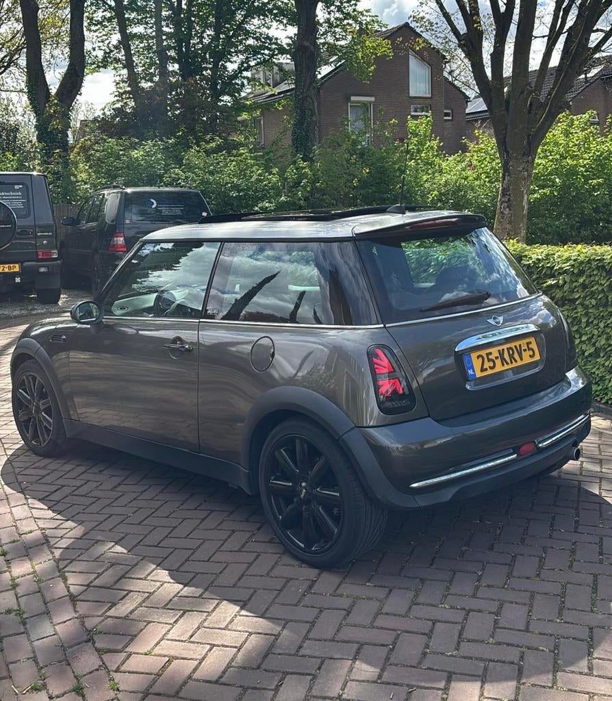 Mini Cooper Park Lane 2007 | Pano | Xenon | Leer | APK 2027, Auto's, Mini, Voorwielaandrijving, 4 cilinders, 4 stoelen, 116 pk