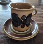 Vintage Arabia "Otso" koffiekop en schotel, Ophalen of Verzenden