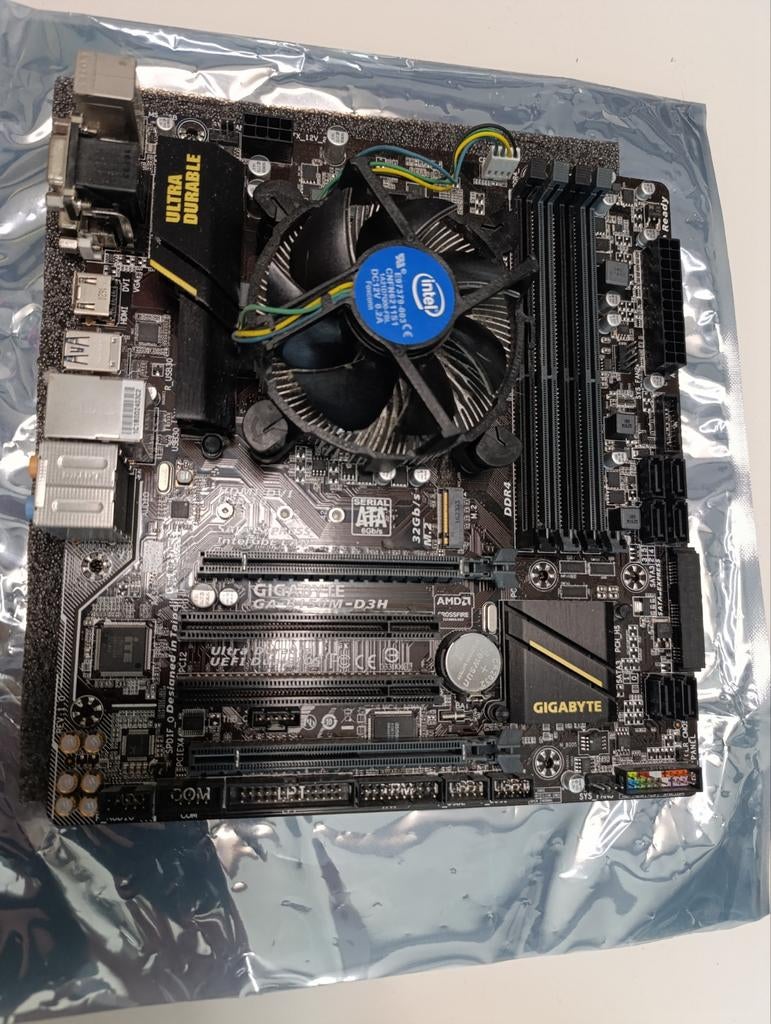 Intel Core i5 7400 Upgrade Set - Moederbord, CPU, Koeler, Computers en Software, Ophalen, Gebruikt, LGA 1151, DDR4