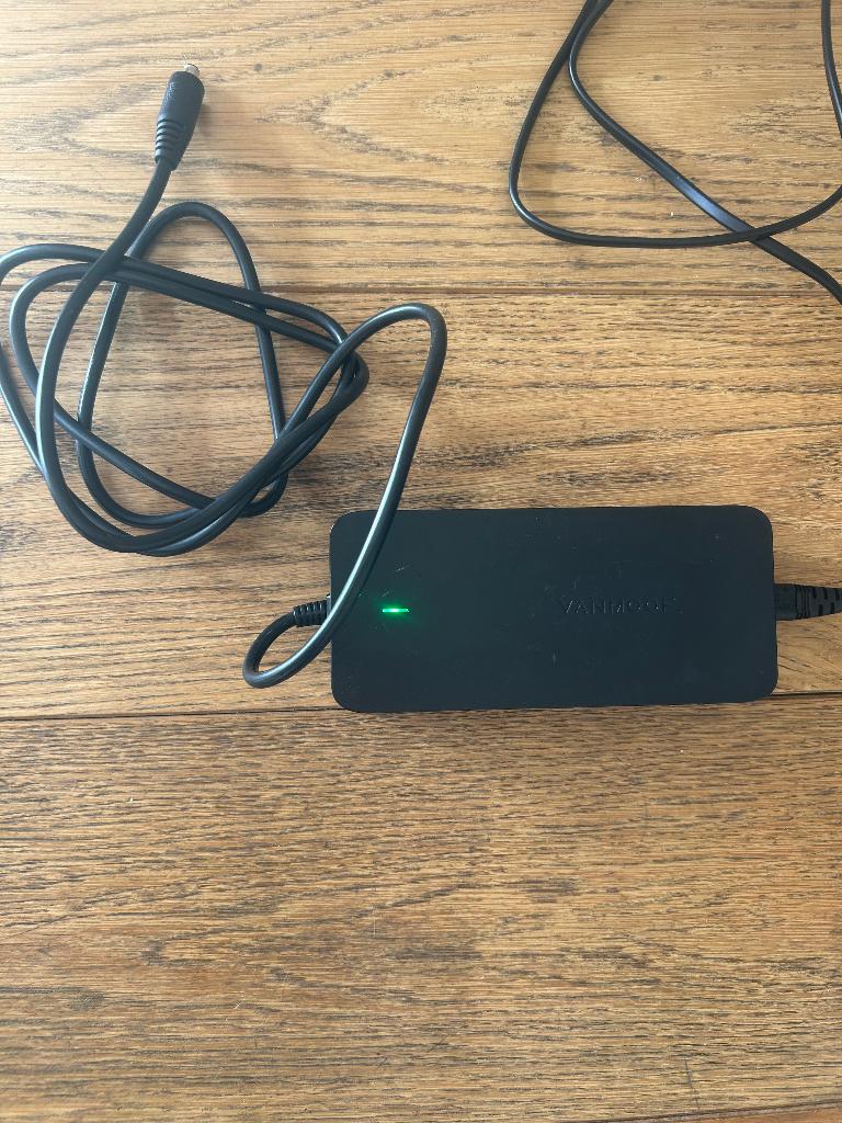 Oplader VanMoof S3 of X3, Fietsen en Brommers, Ophalen of Verzenden, Zo goed als nieuw