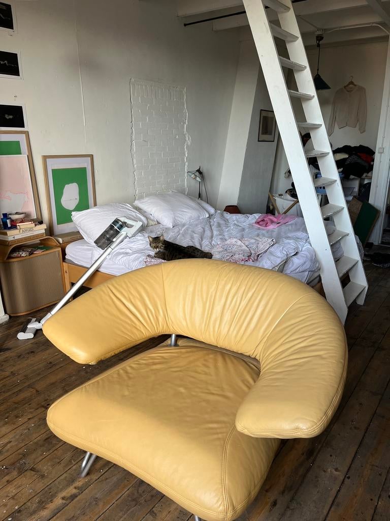 Kurt beier design loveseat / lounge chair / UFO, Ophalen, 100 tot 125 cm, Design, Leer