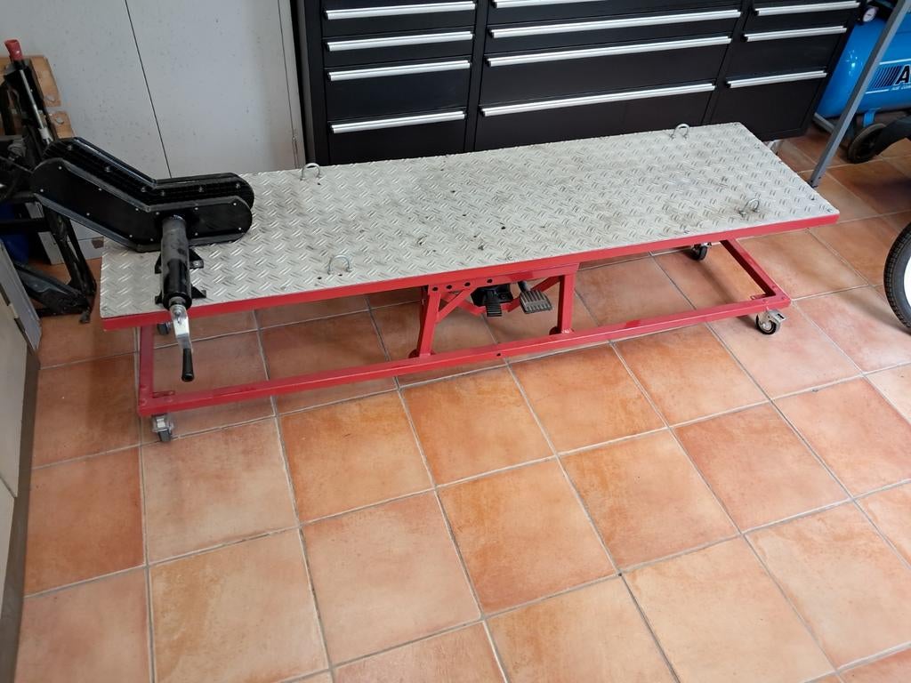 Heftafel voor Brommers., Motoren, Accessoires | Onderhoudsmiddelen, Ophalen of Verzenden