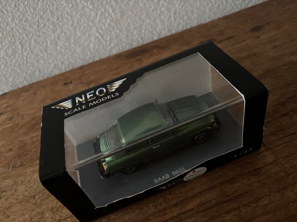 SAAB 96 NEO 1:43   met doos, Hobby en Vrije tijd, Modelauto's | 1:43, Ophalen of Verzenden, Zo goed als nieuw, Auto, Overige merken
