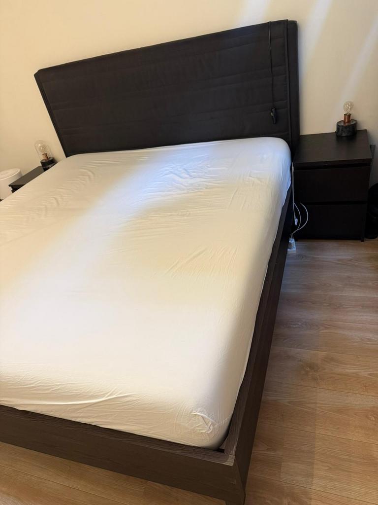 Tweepersoonsbed met hoofdbord - 180x200 cm, Ophalen, Gebruikt, Bruin, Tweepersoons