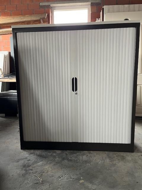 Stalen roldeurkast, Ophalen, Gebruikt, 100 tot 150 cm, 150 tot 200 cm