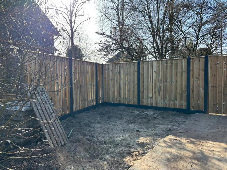 Grenen schutting €100 p/m inclusief montage, Tuin en Terras, Schuttingen, Zo goed als nieuw, Hout, 1 tot 2 meter, Minder dan 3 meter