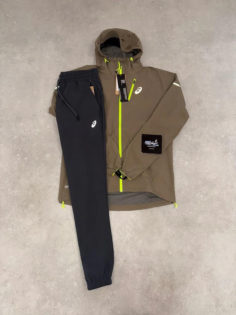 Asics, Ophalen of Verzenden, Zo goed als nieuw, Maat 56/58 (XL)