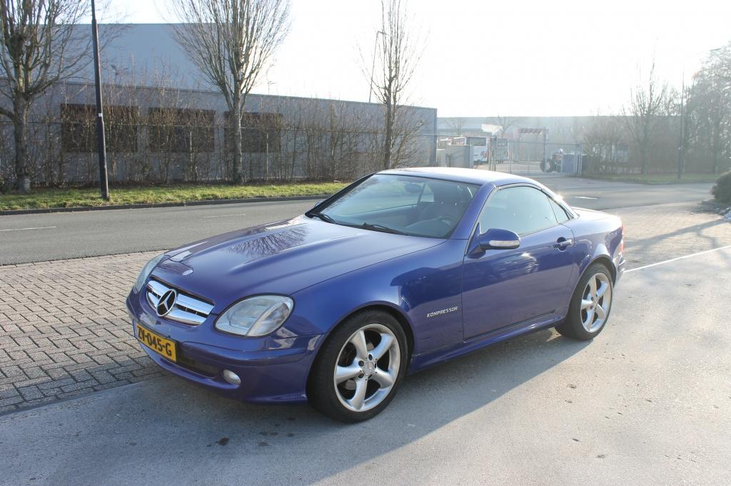 Mercedes-Benz SLK 200 K. (bj 2001), Auto's, Oldtimers, Particulier, Te koop, ABS, Airbags, Alarm, Centrale vergrendeling, Cruise Control