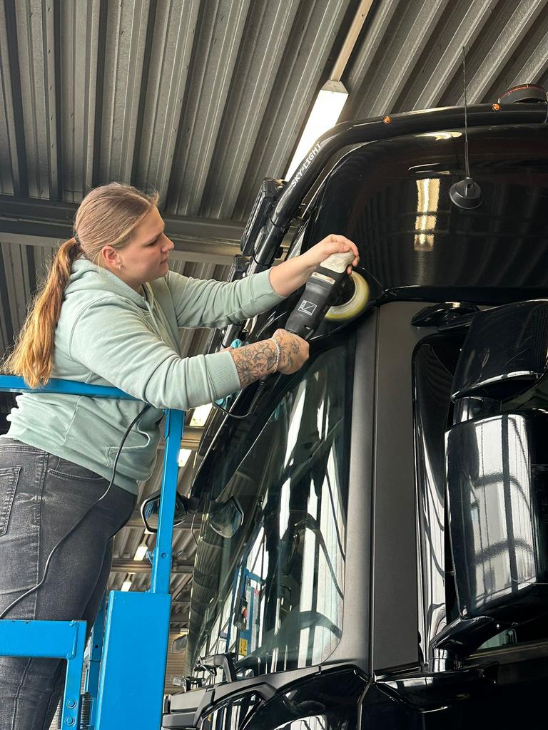 Auto laten poetsen in Kolham? Maak nu je afspraak!, Geurverwijdering