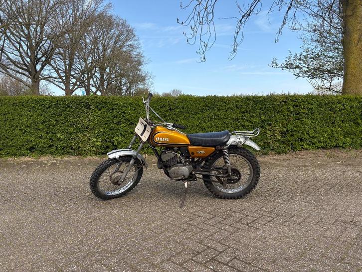 Yamaha oldtimer 175cc, Fietsen en Brommers, Brommers | Crossbrommers, Gebruikt, Yamaha, Ophalen