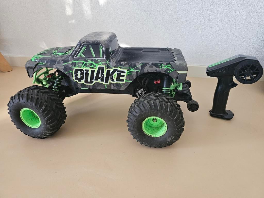 ARRMA 1/10 QUAKE 223S, Hobby en Vrije tijd, Modelbouw | Radiografisch | Auto's, Ophalen, Gebruikt, Overige schalen, Onderdeel