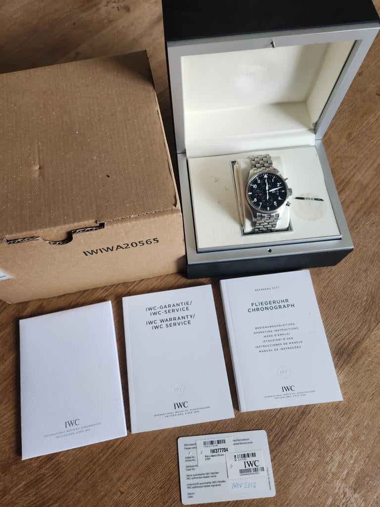 IWC Pilot IW377704 2012 Zwart Full Set NL nieuwe band, Sieraden, Tassen en Uiterlijk, Horloges | Heren, Staal, Gebruikt, Staal