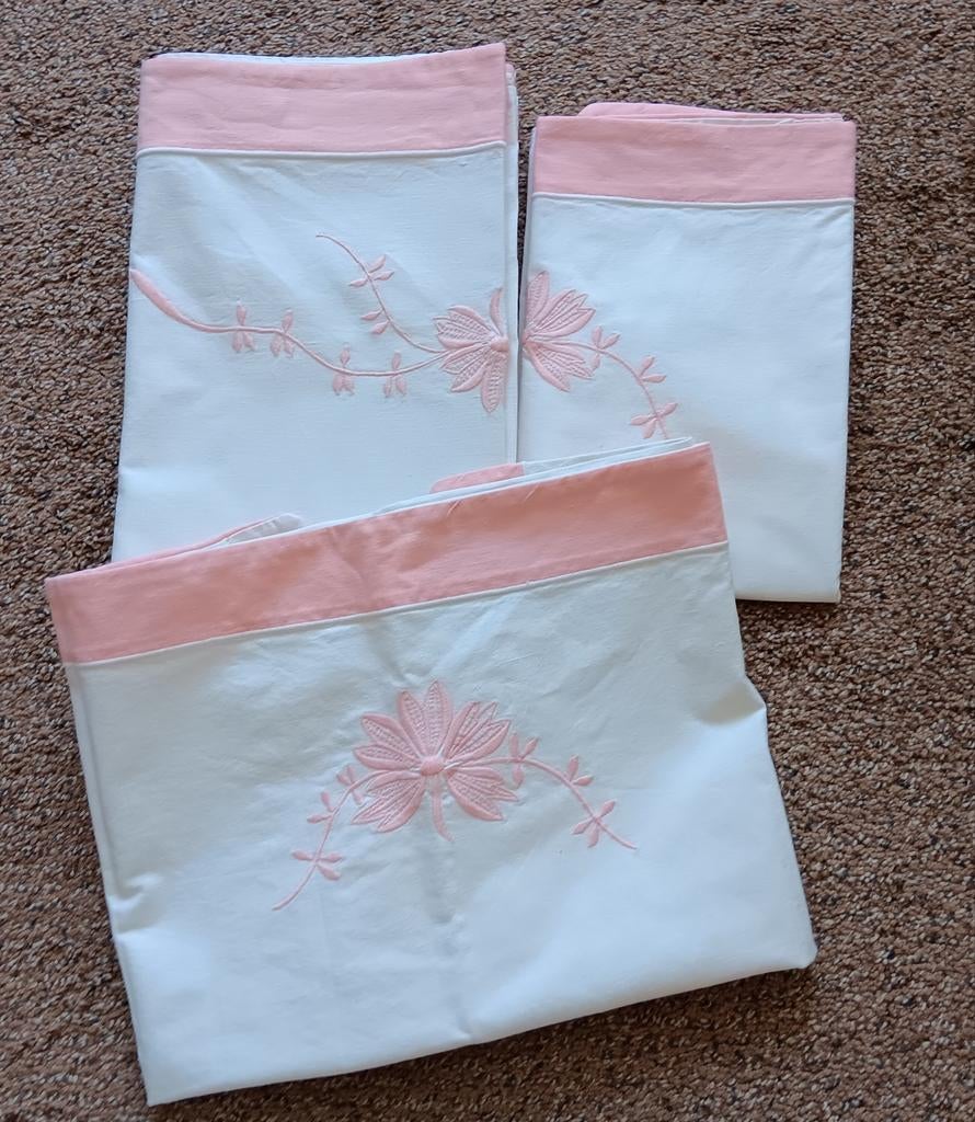 Laken met slopen, Huis en Inrichting, Slaapkamer | Beddengoed, Ophalen of Verzenden, Tweepersoons, Wit, Dekbedovertrek