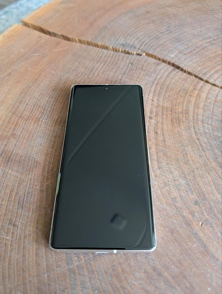 Google Pixel 7 Pro 128GB incl. hoesje - Zo goed als nieuw, Telecommunicatie, Mobiele telefoons | Overige merken, Ophalen, Overige modellen