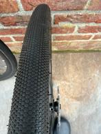 Voor- en achterwiel voor race/gravelfiets, Aluminium, Zo goed als nieuw, Meer dan 20 versnellingen, Ophalen