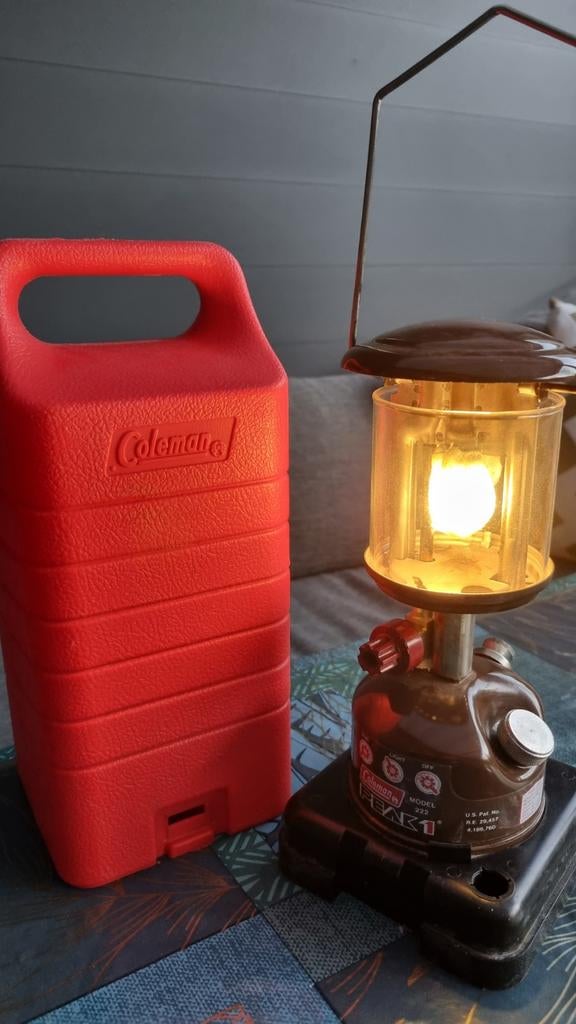 Coleman Peak 1 Model 222 Benzinebrander met Koffer, Ophalen of Verzenden, Zo goed als nieuw