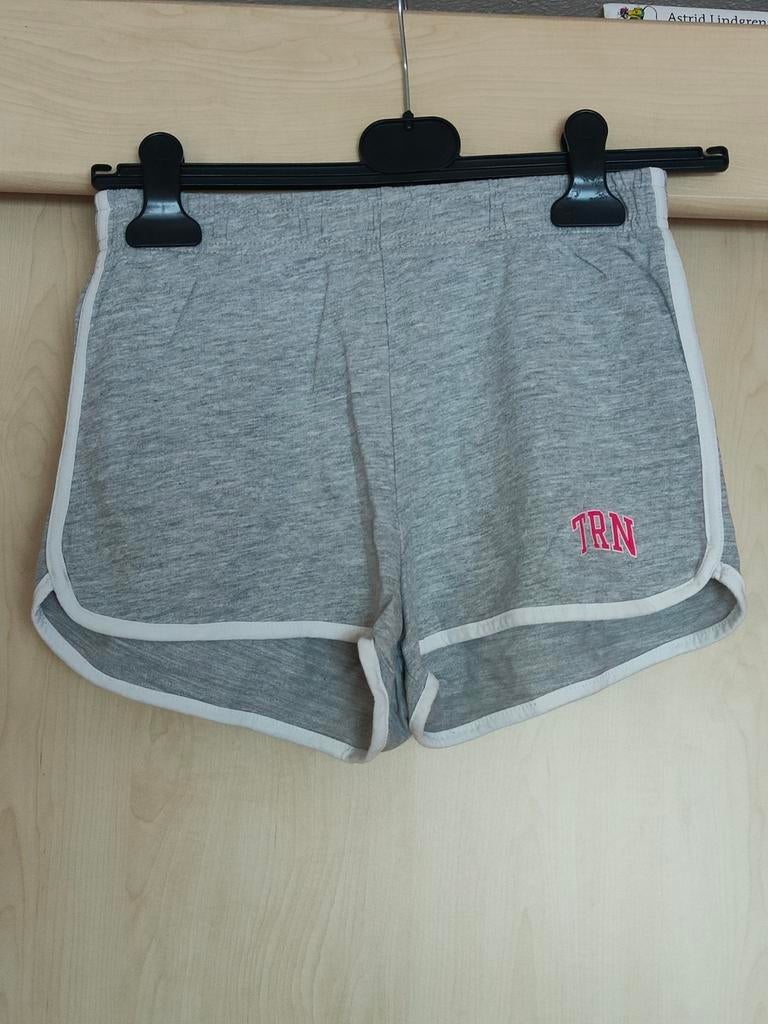 Grijze Terranova Sport Short - Maat S, Kleding | Dames, Sportkleding, Ophalen of Verzenden, Fitness of Aerobics, Grijs, Gedragen