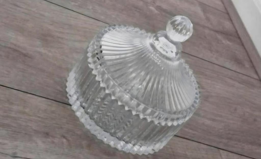 Glazen Bonbonnière met Deksel - Elegant en Decoratief, Antiek en Kunst, Ophalen