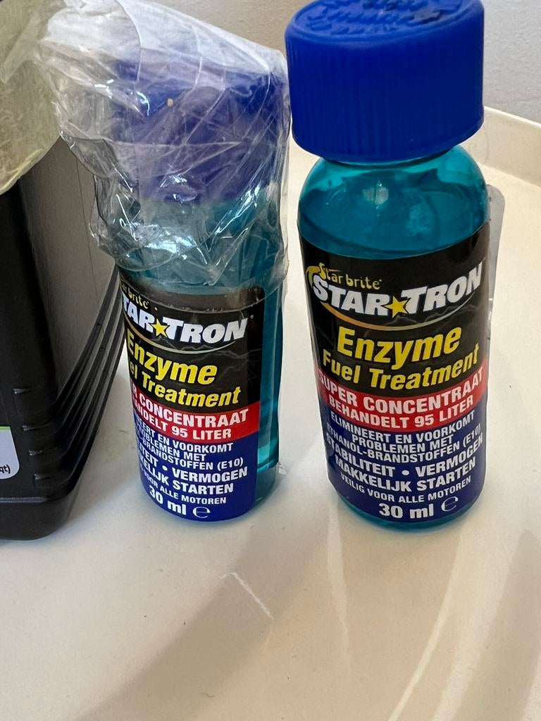 Star Tron concentrate enzyme 2x + 1/2 fles motor olie, Ophalen