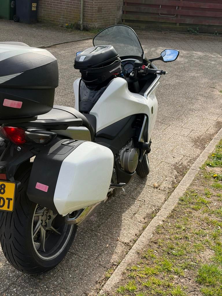 Honda VFR motor met topkoffer en zijkoffers, Motoren, Particulier, Gebruikt, Toermotor