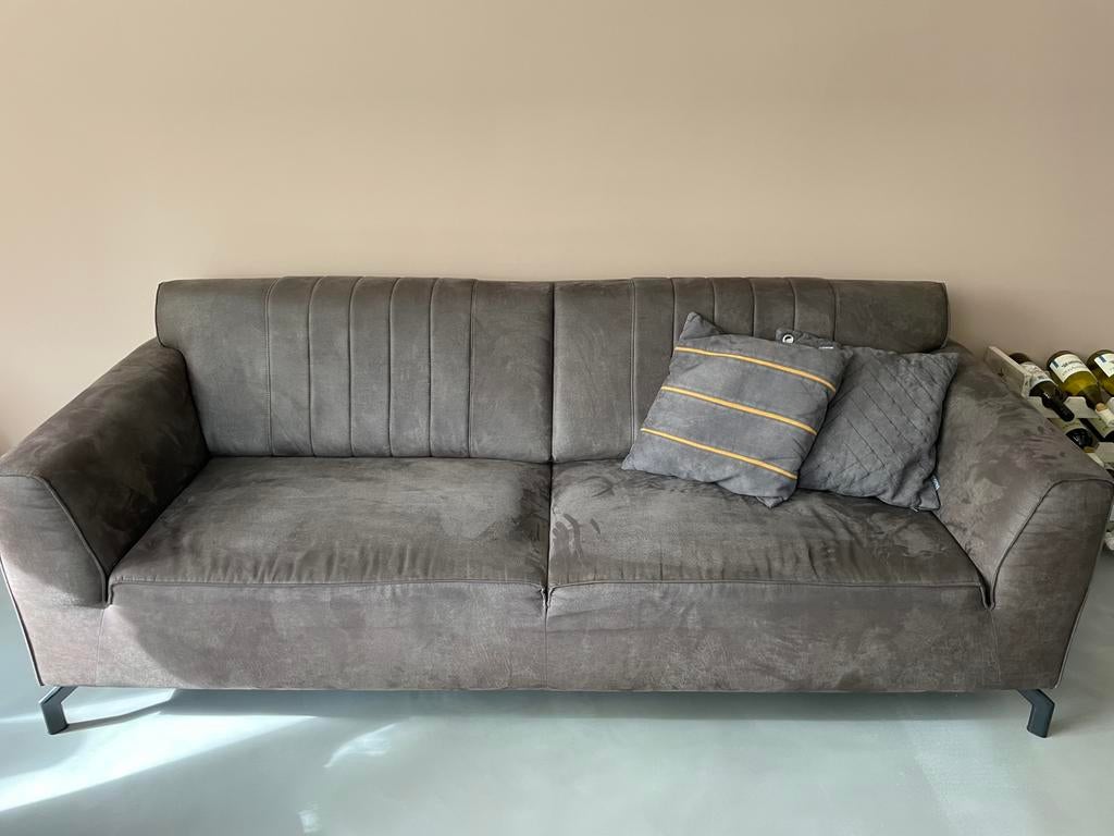 Mooie 3 zitsbank. Taupe kleur, Driepersoons, 75 tot 100 cm, Ophalen of Verzenden, Zo goed als nieuw