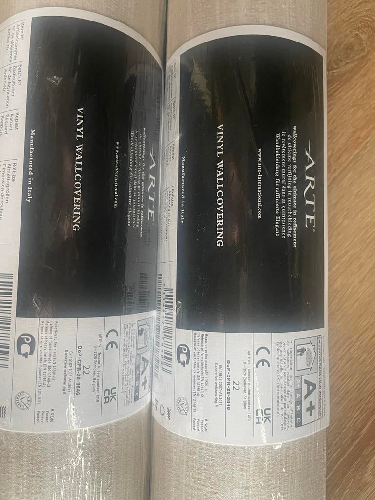 Arte behang beige- 2 rollen vinyl wallcovering, Ophalen of Verzenden, 10 tot 25 m², Beige