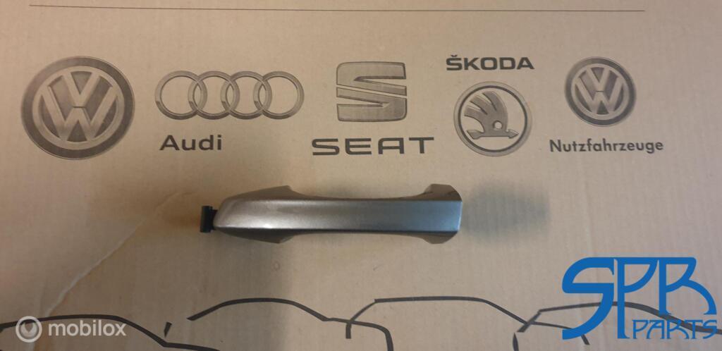 GOLF 7 LA7N GREEP Portiergreep LINKS VOOR ACHTER 5G0837205, Volkswagen, Nieuw, Ophalen of Verzenden, Volkswagen