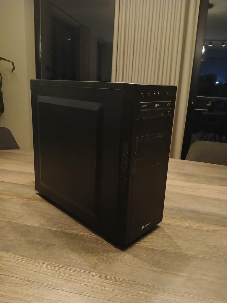 Corsair Carbide Series 100R Behuizing, Computers en Software, Computerbehuizingen, Ophalen of Verzenden, Gebruikt