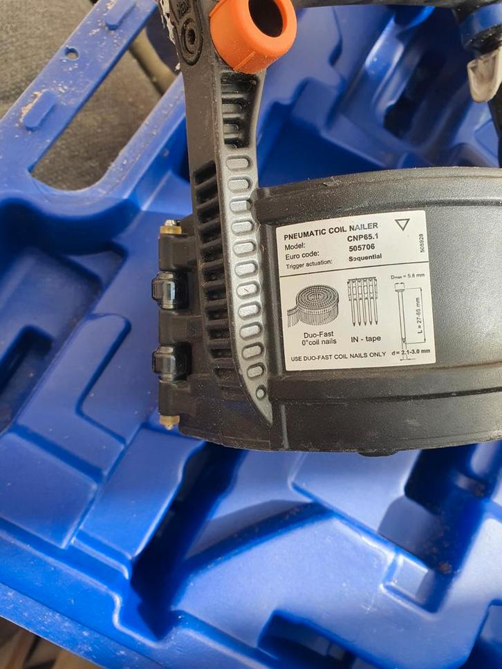Duofast Trommel Luchtschieter - Coil Nailer CN55.1, Doe-het-zelf en Verbouw, Gereedschap | Handgereedschap, Gebruikt, Ophalen of Verzenden
