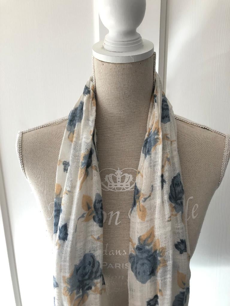 Dames merk sjaal Nieuw!  PIECES Lente zomer, Maat 46/48 (XL) of groter, Nieuw, Ophalen of Verzenden, Sjaal