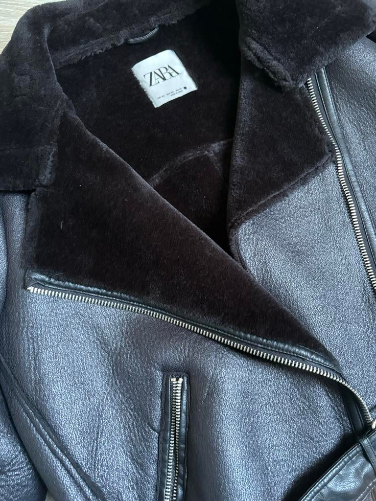 Prachtig oversized Zara bikerjack - Zwart, Kleding | Dames, Ophalen, Zo goed als nieuw, Maat 46/48 (XL) of groter, Zwart