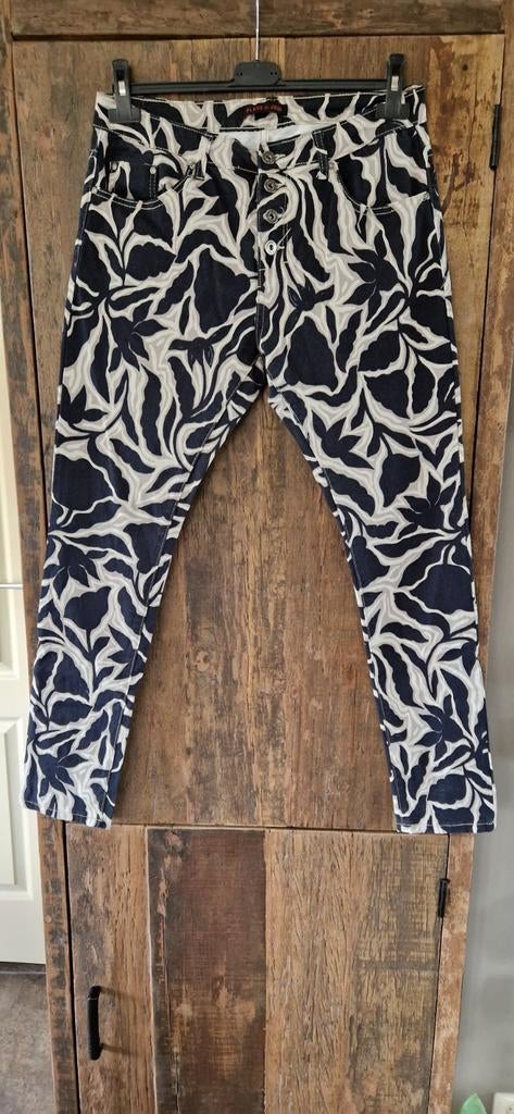 Broek place du jour, Ophalen of Verzenden, Zo goed als nieuw, Maat 38/40 (M), Lang