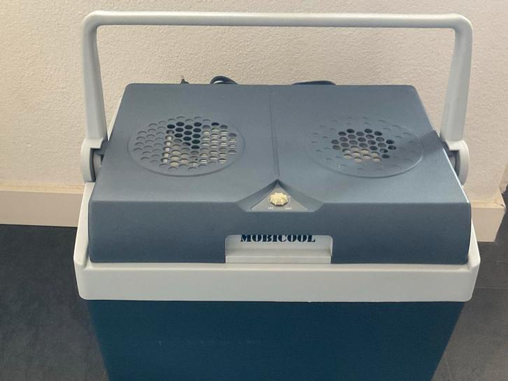 Mobicool  Elektrische Koelbox (30L), Caravans en Kamperen, Koelboxen, Gebruikt, Koelbox, Elektrisch, Ophalen