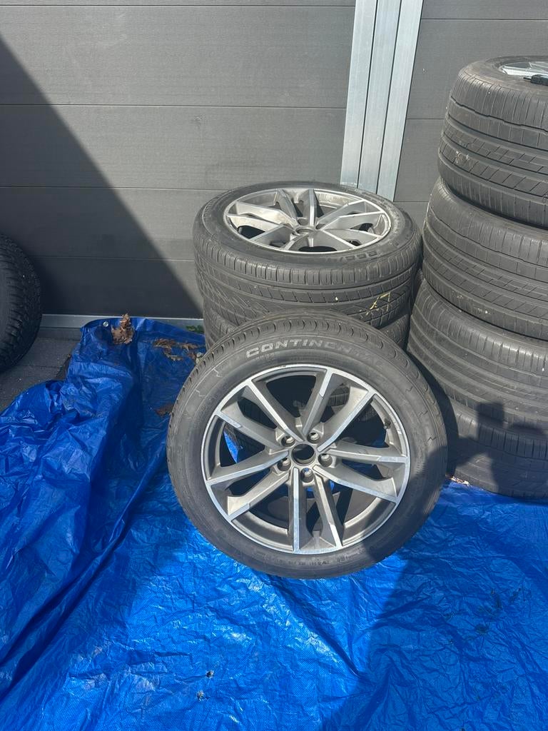 Audi Q3 / sportback 19 inch velgen/banden 255/45/19  7.5mm, 255 mm, Band(en), Zomerbanden, Ophalen