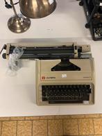 Mooie typemachine van Olympia, Ophalen, Olympia, Olympia, Zo goed als nieuw
