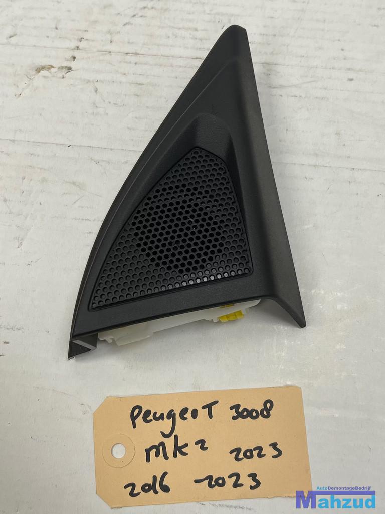 PEUGEOT 3008 2 rechts voor tweeter speaker 2016-2023, Taurusavenue 1
2132 LS  Hoofddorp, NL, Gebruikt, Contact.group@renault.com