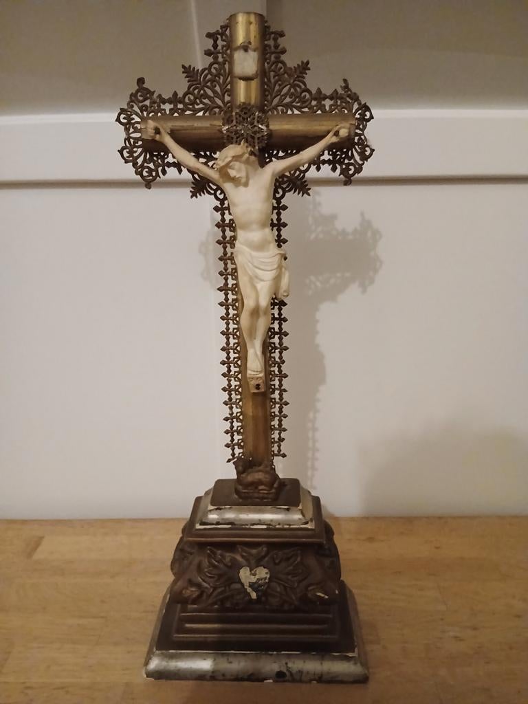 Kruisbeeld hout, Antiek en Kunst, Antiek | Religie, Ophalen