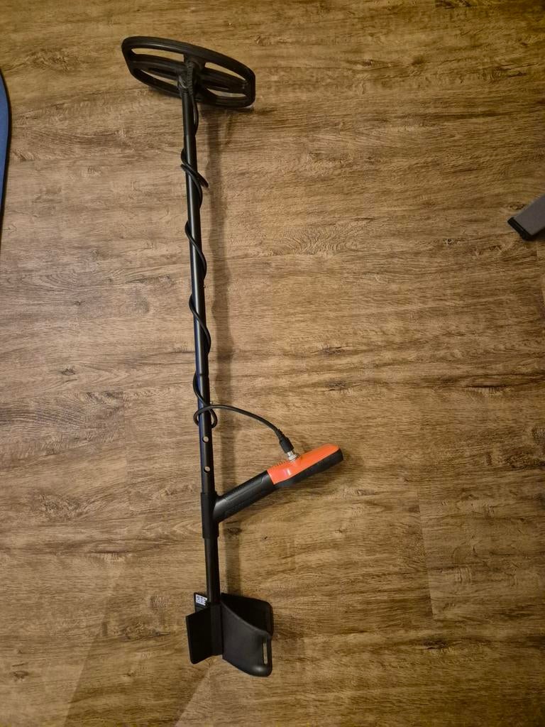 Quest X5 Metaaldetector - Zo goed als nieuw, Hobby en Vrije tijd, Metaaldetectors, Zo goed als nieuw, 30 cm of minder, Instelbare gevoeligheid