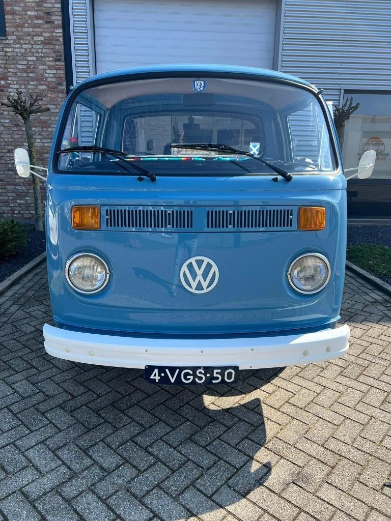Volkswagen widebed pickup t2b vw bus, Auto's, Bestelauto's, 1190 kg, Zwart, Bedrijf, Handgeschakeld