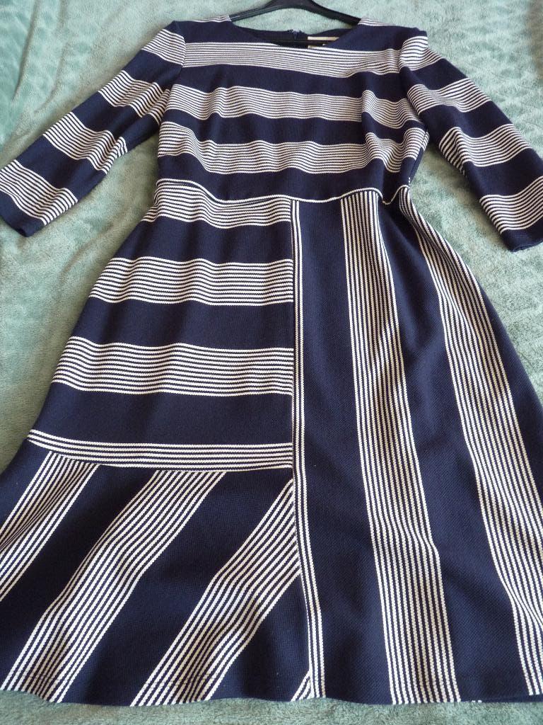 PHASE EIGHT jurkje nieuw! mt.14/42, Kleding | Dames, Jurken, Maat 42/44 (L), Nieuw, Phase Eight, Onder de knie