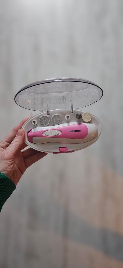 Manicure- en pedicureset, Ophalen of Verzenden, Zo goed als nieuw, Hand- en Voetverzorging