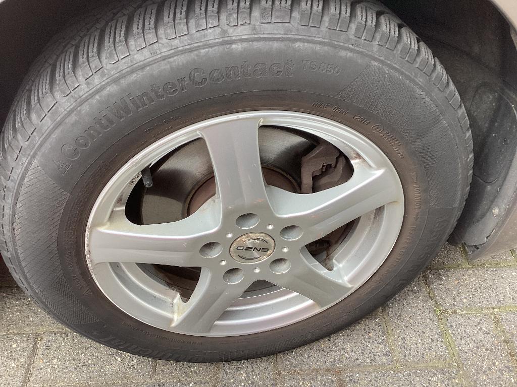 4 Winterbanden 195/65 Continental R15 T met velgen, Auto-onderdelen, Banden en Velgen, Ophalen, Gebruikt, 15 inch, Banden en Velgen