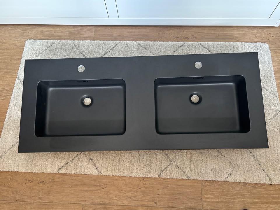 Dubbele wastafel 120 cm zwart mat Aquazuro Napoli (nieuw), Doe-het-zelf en Verbouw, Ophalen, Nieuw, Steen, Wastafel