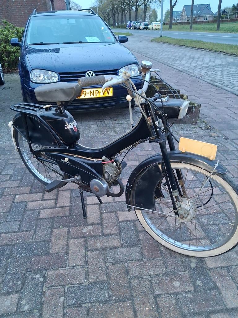 Te koop mobylette met rol aandrijving, Fietsen en Brommers, Brommers | Oldtimers, Ophalen, Overige merken
