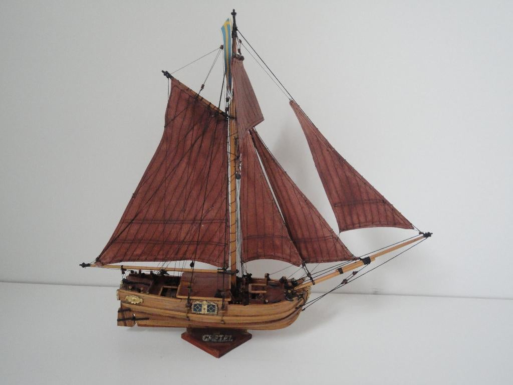 Houten modelschip Gretel, Ophalen