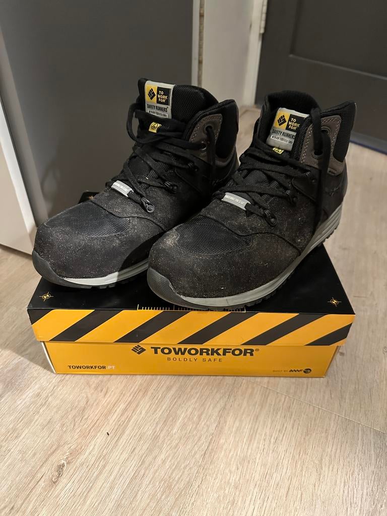 Werkschoenen maat 46, Ophalen, Zo goed als nieuw
