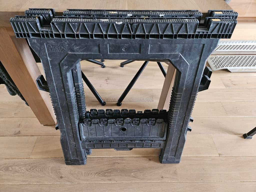 Te koop kunststof schragen Stanley, Ophalen