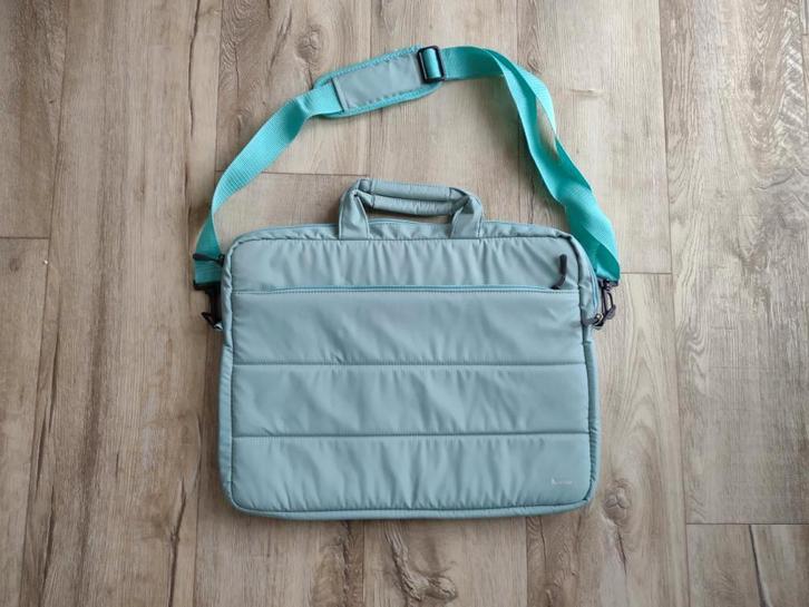 Prachtige blauwe laptoptas van Hama. 44x34 cm laptop tas., Computers en Software, Laptoptassen, Zo goed als nieuw, Schoudertas