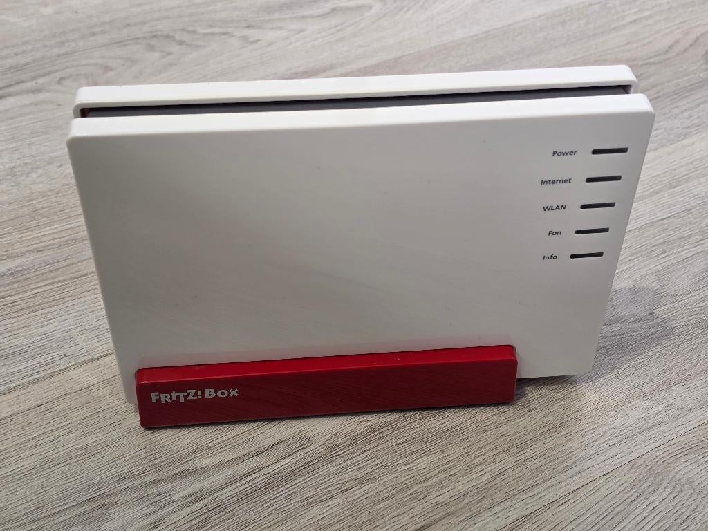 AVM FRITZ!Box 7581, Computers en Software, Routers en Modems, Verzenden, Gebruikt, Router, AVM FRITZ!Box